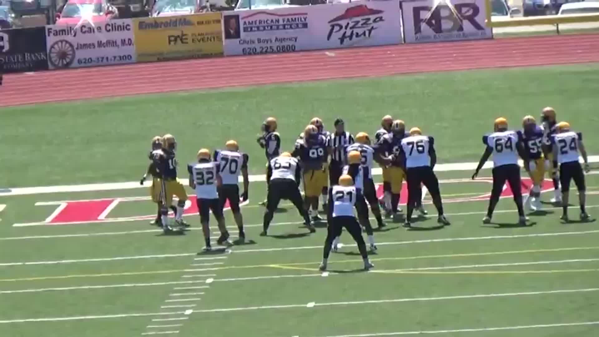 vs. Dodge City Community College Mens Varsity Football Marquan